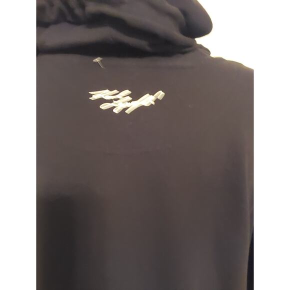 Karl Lagerfeld Paris Ladies Black Hoodie Top with Pearl detail Size Xl piece - Picture 2 of 6